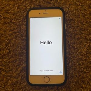 iPhone s like new condition looks dirty in photos will clean before shipping